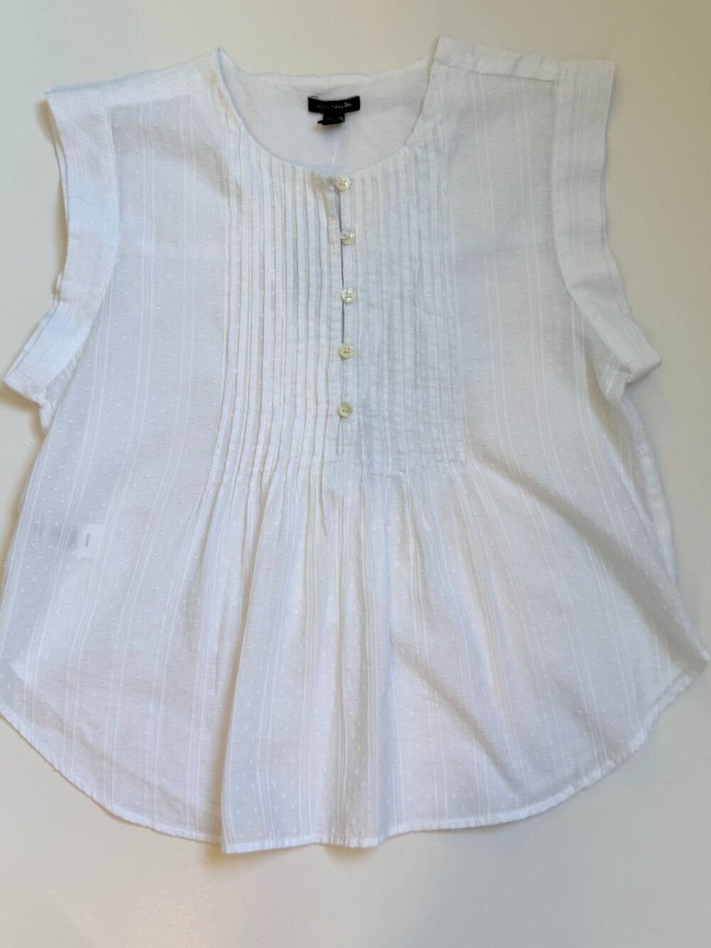 Ann Taylor Womens Clip Dot Pintucked Top Size XXS Petite White New With Tags